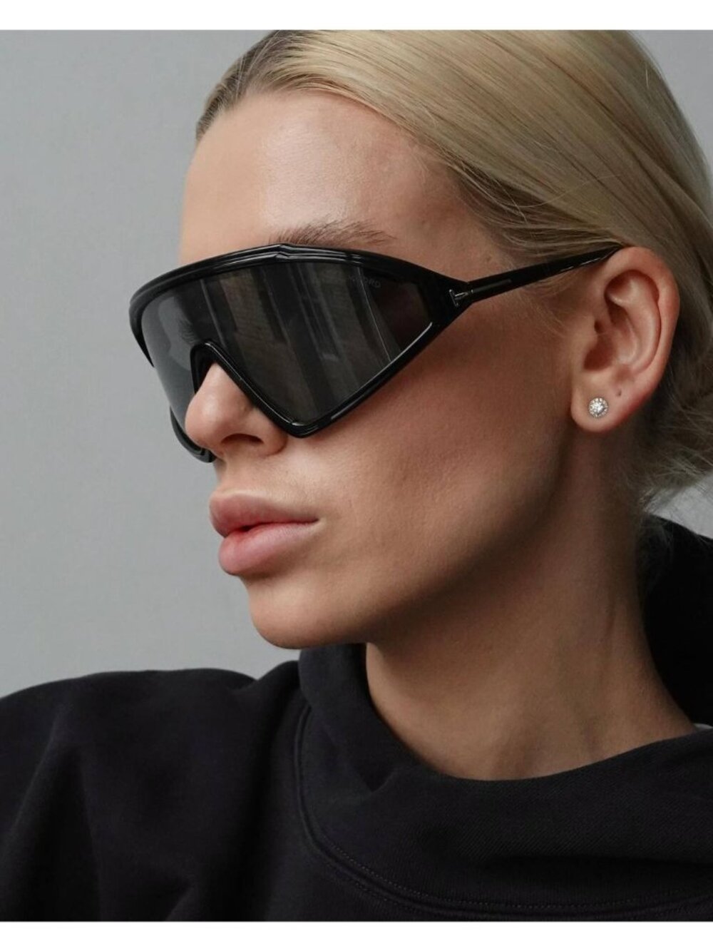 Tom Ford Lorna FT1121 01C Sunglasses Shiny Black Shield Frame, Smoke Mirror Lens